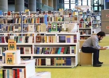 تأثیر طرح‌های فصلی فروش کتاب بر میزان مطالعه/ دولت چگونه می‌تواند کتابخوانی را به یک فرهنگ تبدیل کند؟