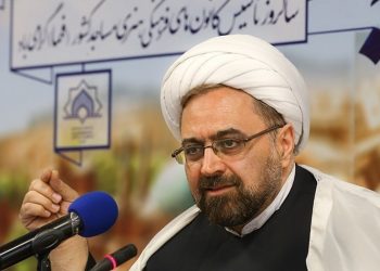 روش برخورد امام رضا(ع) با مخالفان در مناظرات/ جامعه نیاز به تزریق اخلاق و کرامت دارد