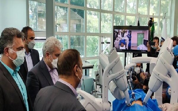 انجام نخستین جراحی رباتیک از راه دور ایران بر روی شبکه همراه اول
