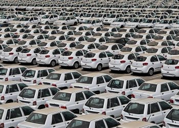 مطالبات معوق قطعه سازان در ۴ ماهه امسال به ۱۵ هزار میلیارد تومان رسید/ احتمال افزایش آمار خودروهای ناقص