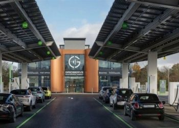 درخواست دولت آمریکا از خودروسازان برای برقی کردن ۴۰ درصد خودروها تا ۲۰۳۰