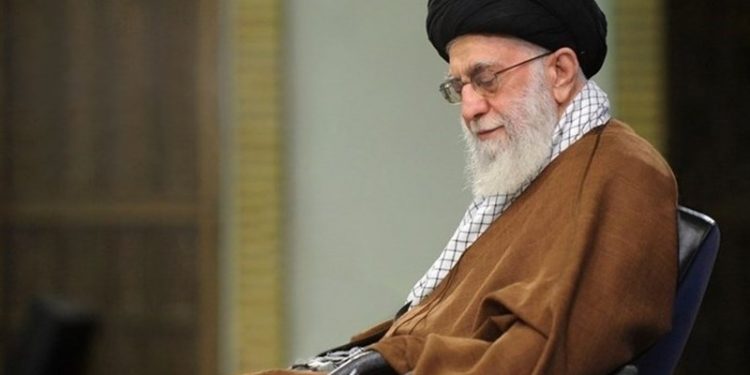 موافقت رهبر انقلاب با عفو یا تخفیف مجازات تعدادی از محکومان به مناسبت اعیاد قربان و غدیر