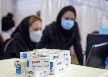 عدم تمایل مردم ارمنستان به تزریق واکسن کرونا؛ مسافرت ایرانی‌ها به ارمنستان برای تزریق واکسن!