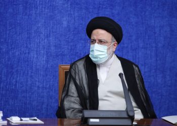 ضرب‌الاجل یک هفته‌ای رئیسی برای نهایی کردن طرح تحول در نحوه مقابله با کرونا