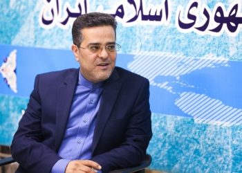 فارسی: ظرفیت برنامه‌های فرهنگی در خارج از کشور با وجود تحریم‌ها افزایش یافت