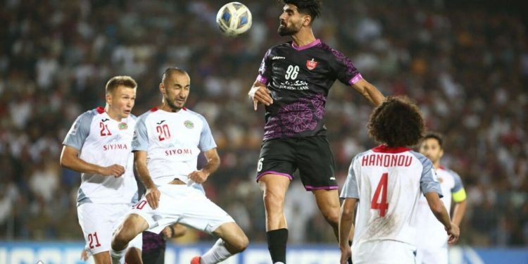 لارین: الهلال قویتر است اما پرسپولیس قهرمان آسیا میشود/ شماره ۹ ستاره واقعی است