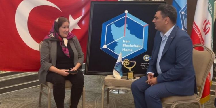 گفتگو با خانم راندا شرايدر مدير اجرايى دانشگاه بركلى كاليفرنيا و مشاور عالى شركتهاى سيليكون ولى