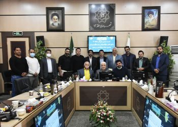 نشست صمیمی شهردار منطقه 14 باقهرمانان ، پیشکسوتان ورزشی، وهنرمندان سینما وتلوزیون بمناسبت هفته تربیت بدنی و هفته وحدت