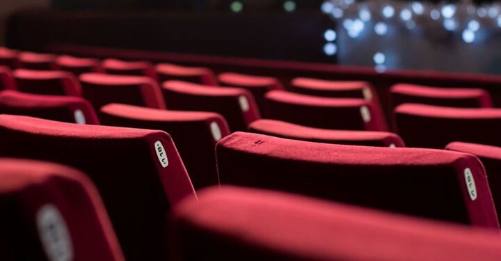 سرانجام شورای جنجالی «درجه‌بندی سنی فیلم‌ها»/ قانون نداریم!