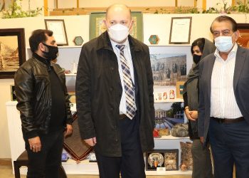 بازدید رئیس موسسه فرهنگی اکو از سرای هنر فردوسی