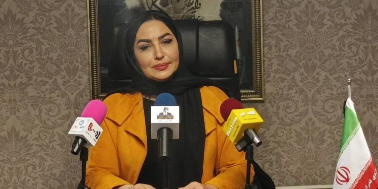 مهندس رویا خان نژاد برگزاری نمایشگاه را با هدف حمایت از تجار ایرانی برگزار خواهیم کرد