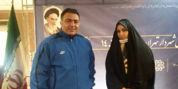 دیدار مازیارخویشوند مدیرکمیته پزشکی هنرمندان آیندهنگر با سرکارخانم دکتر نرجس سلیمانی عضو شورای شهر تهران وفرزند سردارشهیدحاج قاسم سلیمانی