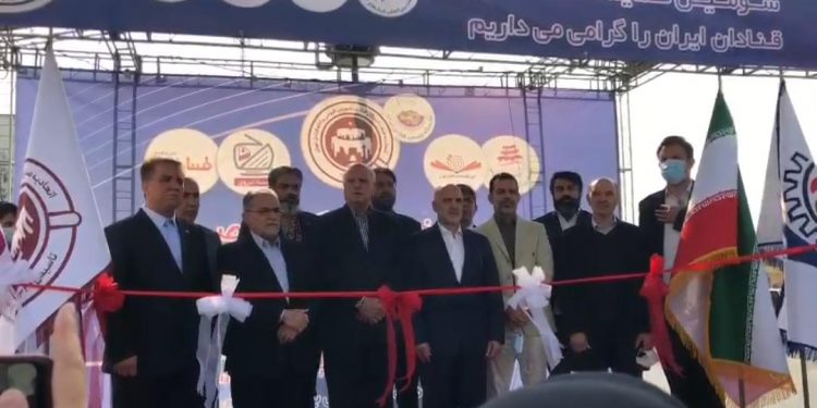 سومین نمایشگاه توانمندی قنادان افتتاح شد.