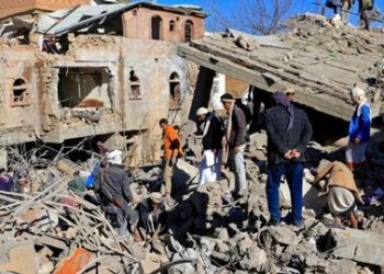 برپایی تظاهرات شبانه و سراسری در بحرین در دفاع از مظلومان یمنی + تصاویر