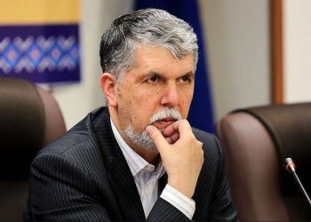 جنجال غیبت وزیر در سالن‌های جشنواره»