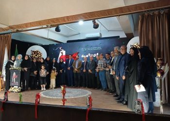 تجلیل از برگزیدگان سوگواره ملی عاشورایی «نذر شعر»